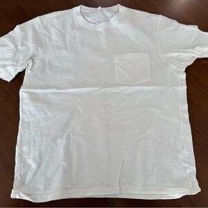 Uniqlo Oversized White Men's T-Shirt